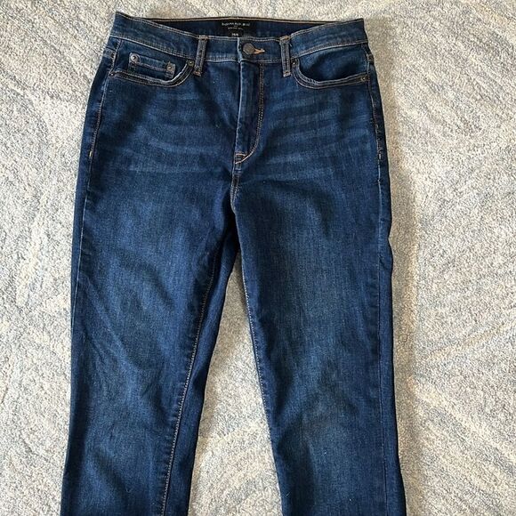 Banana Republic sz 4 or 6 High Rise, Ankle length Skinny Jeans size like new! - Picture 7 of 11